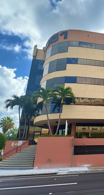 Dr. Wilfredo C. Lara, Miami