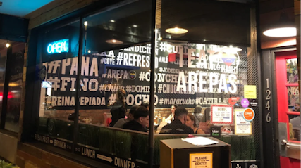 Doggi's Arepa Bar, Miami