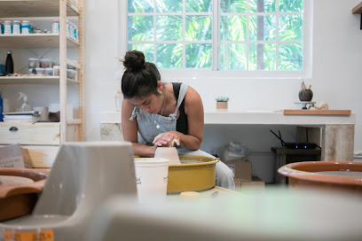 Mercy Pottery, Miami